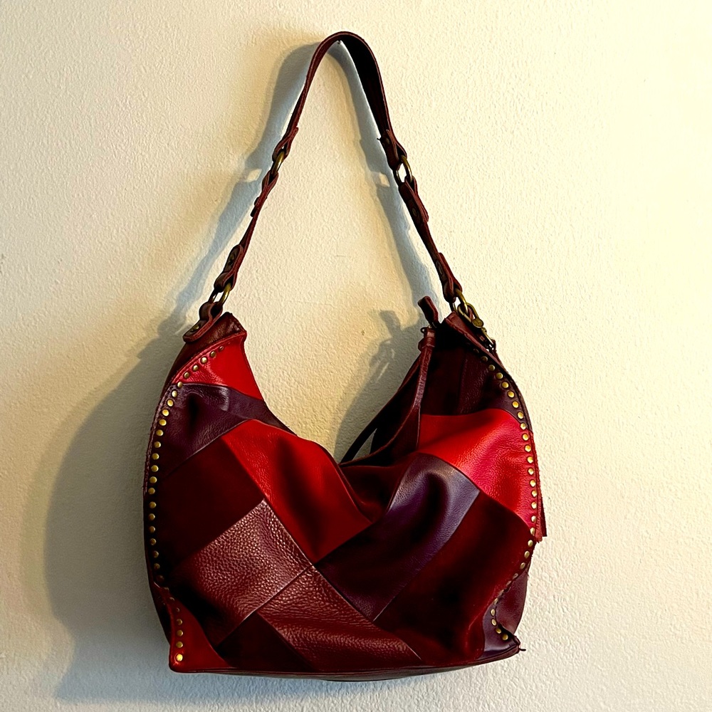 The Sak Hobo